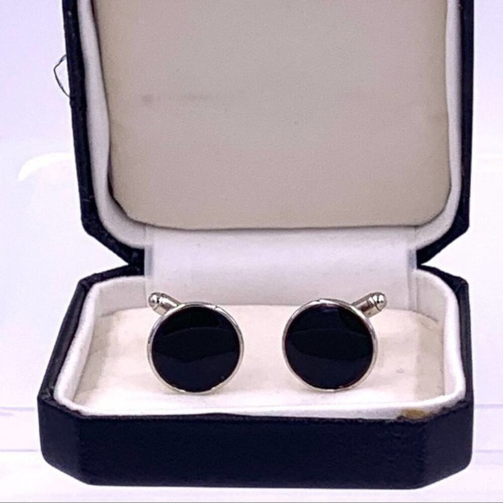 NEW! Silver tone Cuff‎ links toggle closure.